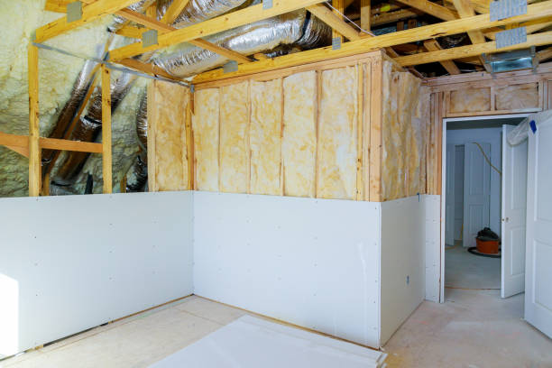 Best Specialized Insulation Services in Lansdowne, MD